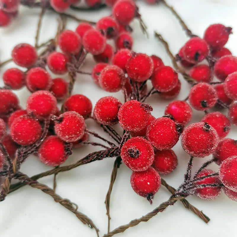 Artificial Red Berry Picks for Christmas Wreath & Tree Decoration (10pcs)