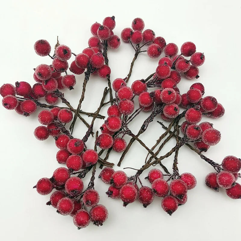 Artificial Red Berry Picks for Christmas Wreath & Tree Decoration (10pcs)